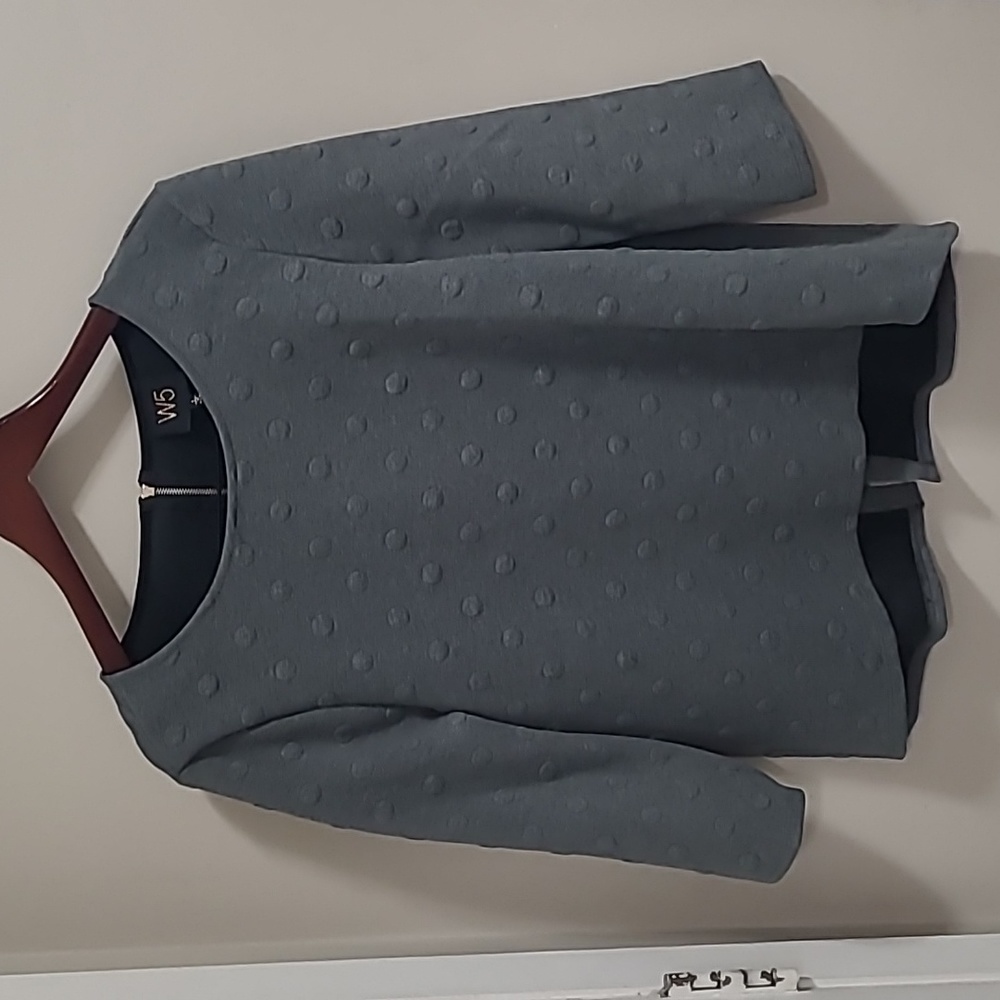 W5 - Polka-dot Top